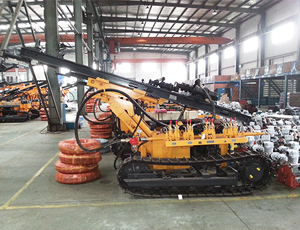 Reinforced Semi-hydraulic Surface DTH Drilling Rig
