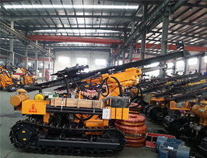 KG910B型露天潜孔钻车